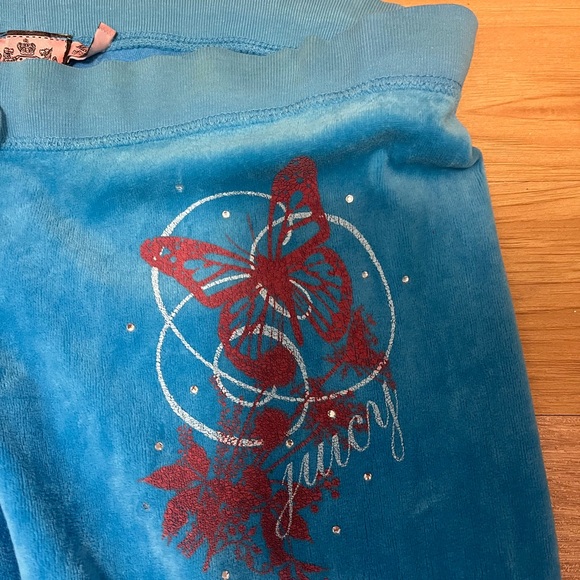 Juicy Couture Vintage Blue Velour Lounge Pants with Floral Accent - Picture 3 of 6